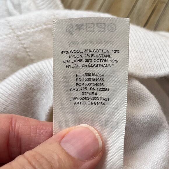 Sunday Best Women's White Sleeveless Cropped Pullover Sweater Size M - Picture 7 of 7